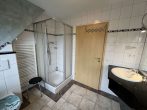 Ferienhaus mit vier Wohneinheiten in Buschvitz und Wasserblick - Badezimmer