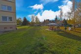 Schöne Drei-Raumwohnung mit Keller und PKW- Stellplatz - Garten