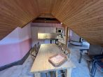 Attraktives Ferienhaus mit vier Wohneinheiten in Buschvitz und Wasserblick - Essbereich