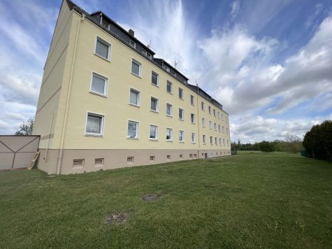Attraktives MFH mit 6 Wohnungen in Delitzsch!, 04509 Delitzsch, Mehrfamilienhaus