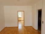 Sofort bezugsfreie!! Gut geschnittene Dreiraumwohnung in Rackwitz - Wohnzimmer