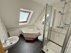 Schönes Reihenendhaus mit Garten und Garage - Badezimmer