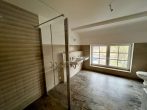Erstbezug + Attraktive 3- Raum-Wohnung + 2 PKW- Stellplätze - Badezimmer