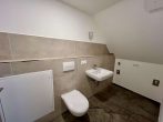 Erstbezug + Attraktive 3- Raum-Wohnung + 2 PKW- Stellplätze - Gäste-WC