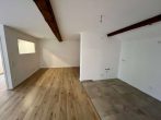Erstbezug + Attraktive 3- Raum-Wohnung + 2 PKW- Stellplätze - Wohn-/Essbereich