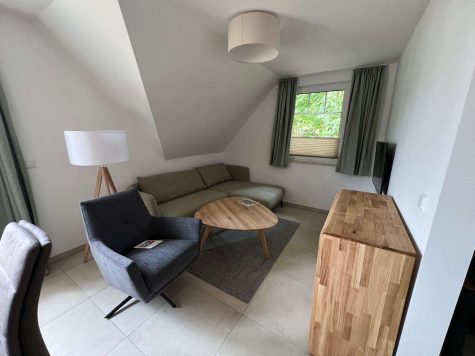 * Ferienappartement in Strandnähe *, 18586 Middelhagen OT Lobbe, Middelhagen, Vorpommern-Rüge, Maisonettewohnung