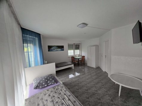 Ihre neue Aufgabe? Apartmentvermietung nahe Landsberg!, 06188 Landsberg OT Queis, Mehrfamilienhaus