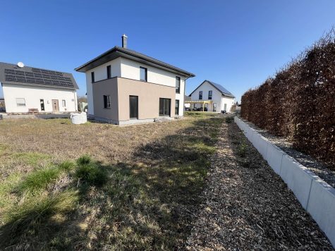 Sie wollen nur noch einziehen? Stadtvilla zum Erstbezug!, 04509 Wiedemar OT Zwochau, Villa