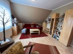 EFH mit ehemaliger Zahnarztpraxis sucht neuen Besitzer in Ermlitz - Wohnzimmer