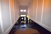 Attraktive Vier-Raum Wohnung in Leipzig - Gohlis mit Garten!! - Treppenhaus