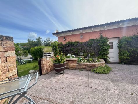 Einzigartiger Hof mit zwei Wohnhäusern, einer Scheune und Garten, 04509 Wiedemar OT Peterwitz, Haus