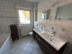 Ihr DHH mit Keller + Garage + EBK - Badezimmer