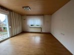 Schönes EFH in Halle (Saale) - Dautzsch mit großem Grundstück - Wohnzimmer