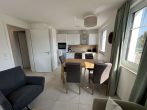 Appartementhaus mit 8 WE direkt am Meer - Wohn-/Esszimmer