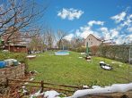 Schöne Drei-Raumwohnung mit Garten und PKW- Stellplatz - Garten