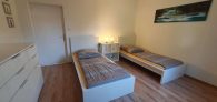 Schöne Doppelhaushälfte mit Garten und Garage - Schlafzimmer