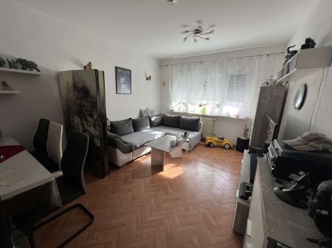 ***4,29% Rendite – Schöne Dachgeschosswohnung in Rackwitz***, 04519 Rackwitz OT Zschortau, Dachgeschosswohnung
