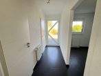 Charmantes Reihenmittelhaus mit idyllischem Garten in Leipzig-Wiederitzsch - Muster Eingangsbereich