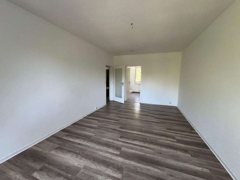 Charmante 2- Zimmerwohnung sofort Verfügbar!, 04575 Neukieritzsch, Etagenwohnung