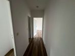 Charmante 2- Zimmerwohnung sofort Verfügbar! - Flur