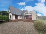 Wasserblick!! Ferienhaus mit vier Wohneinheiten in Buschvitz - Hausansicht